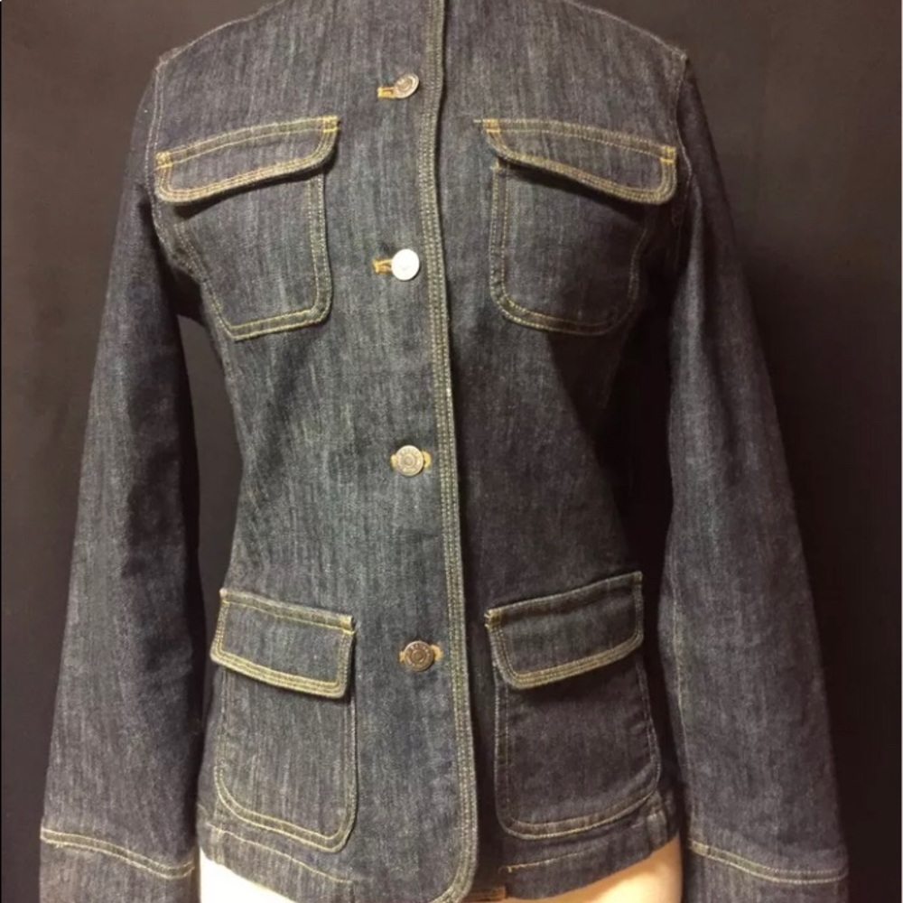 Beautiful Eddie Bauer stretch denim jacket. New With out tags…MSRP $99.99